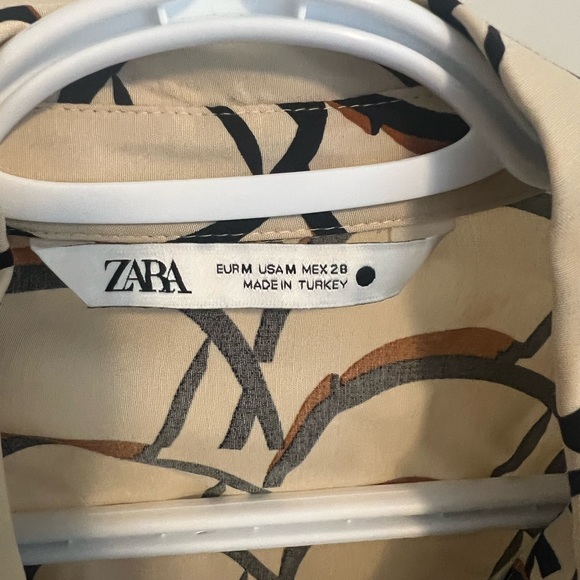 Zara blouse - Picture 2 of 2